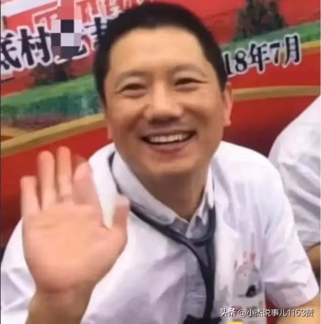 李晟醫生周四出殯,弔唁場地花束驚人!妻子很善良不接受任何捐款
