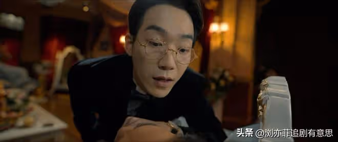 《孤城迷戰》大結局震撼!馮靜嫻扮豬吃虎,她也是日本間諜