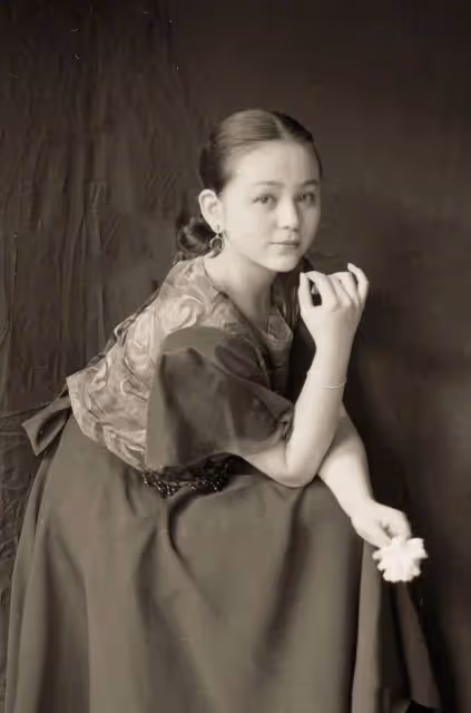 王琳曬出22歲的自己,雙眼靈動含情宛如畫中美人