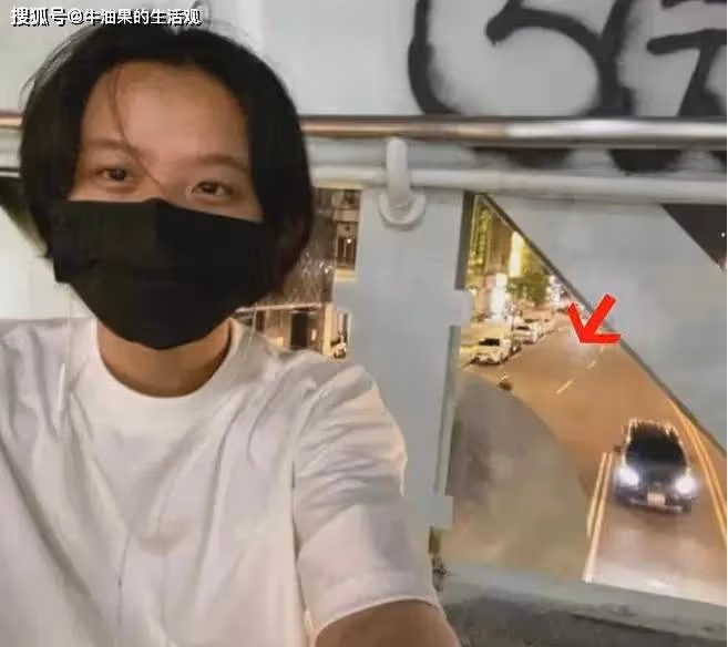 爺孫戀林靖恩徹底瘋癲，與流浪漢打成一片，眼神渙散精神失常