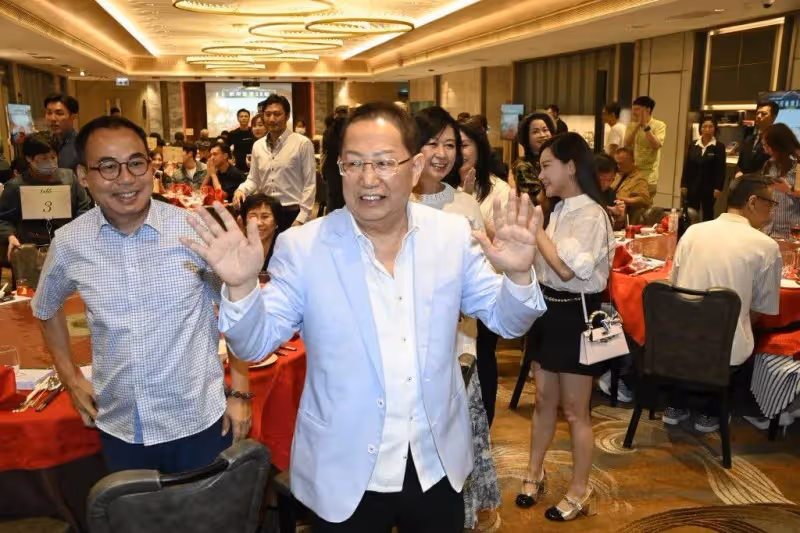 TVB金牌監製退休,現場明星比台慶還豪華,見證大台最輝煌的50年