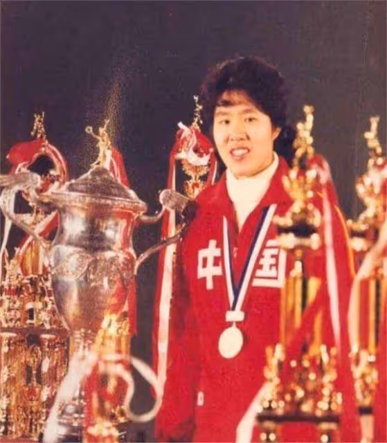 中國體壇的5位明星,李娜算一個,李寧和鄧亞萍居然沒夠上邊