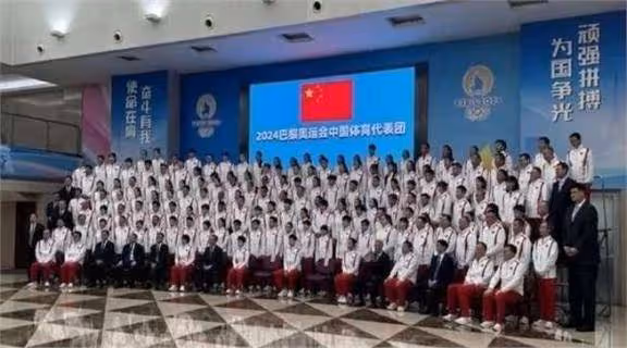 中國體壇的5位明星,李娜算一個,李寧和鄧亞萍居然沒夠上邊