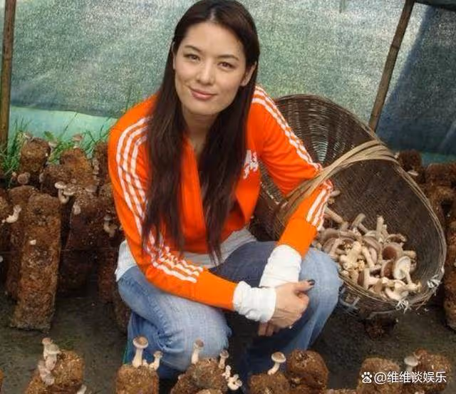 她是「中國第一美人」,被渣男拋棄後回農村種地,如今身價10億