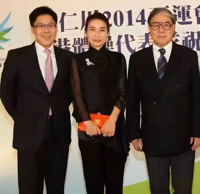 「跳水皇后」巴黎奧運會擔任裁判長:豪門引以為傲的媳婦楷模