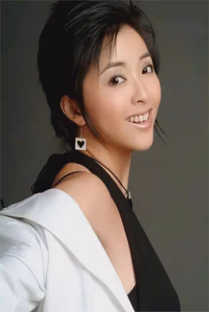 「傻姑」黃小蕾:拒絕杜淳追求,倒追大張偉,38天閃婚閃孕