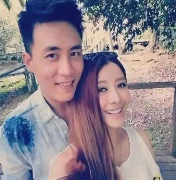 「傻姑」黃小蕾:拒絕杜淳追求,倒追大張偉,38天閃婚閃孕