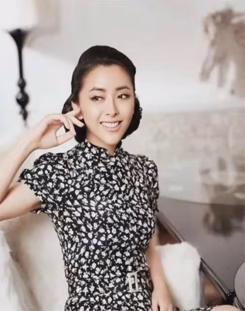 「傻姑」黃小蕾:拒絕杜淳追求,倒追大張偉,38天閃婚閃孕