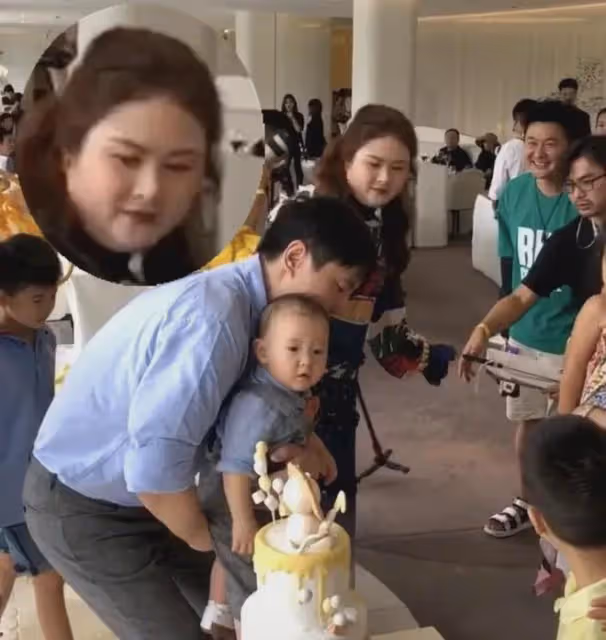 沈騰一家三口度假被偶遇,夫妻有說有笑,網友:王琦胖成賈玲