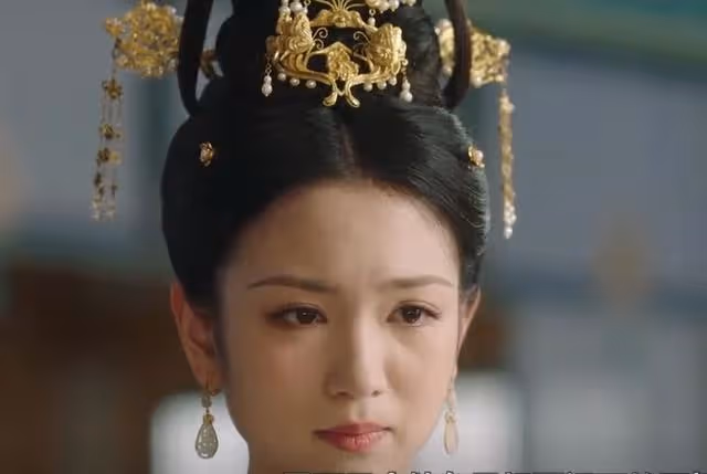 長相思2:看懂蓐收帶走相柳屍身,才知阿念的謀劃多深