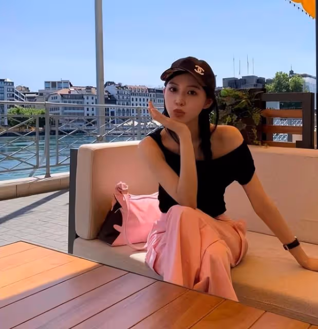 潘瑋柏和宣雲日內瓦度假,結婚4年不要孩子,情侶照顯恩愛