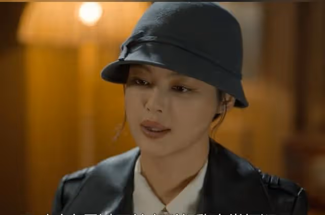 孤戰迷城:覃墨卿捨生取義,護送歐孝安逃往延安,結局讓人淚目