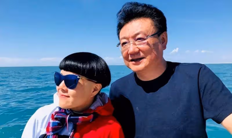 向母親吐口水、打丈夫耳光,這次,金龜子女兒給所有人提了個醒!