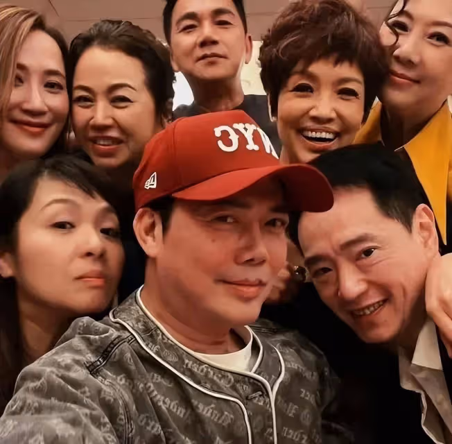 TVB前男星邵傳勇近況曝光!瘦到兩頰凹陷被質疑患病,繼女已出道