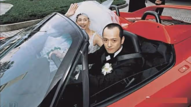 邱淑貞50多歲像大媽,號稱全香港男人的慾望,為何最紅的時退圈?