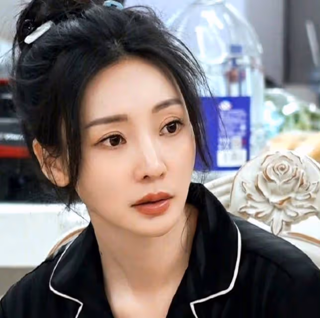 《我家那閨女》：盧昱曉柳岩的原生家庭，一個溫暖一個窒息