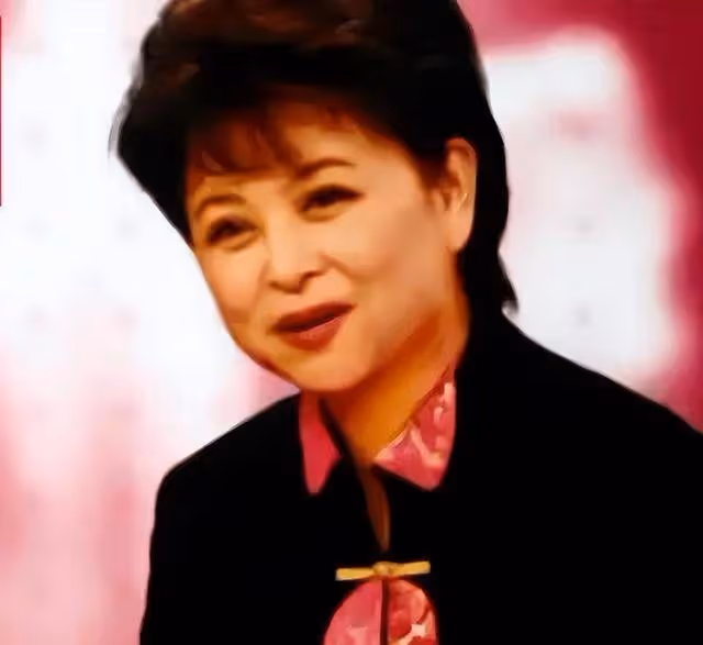 央視女主持肖曉琳:退休5個月後病逝他鄉,臨終25字遺言讓人淚目