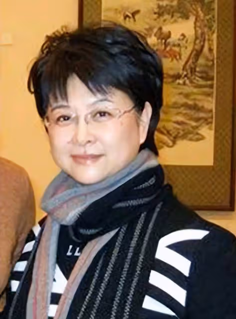 央視女主持肖曉琳:退休5個月後病逝他鄉,臨終25字遺言讓人淚目