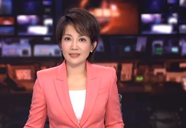 央視新聞一姐王端端:直播時公然落淚引爭議,45歲婚姻狀態成謎