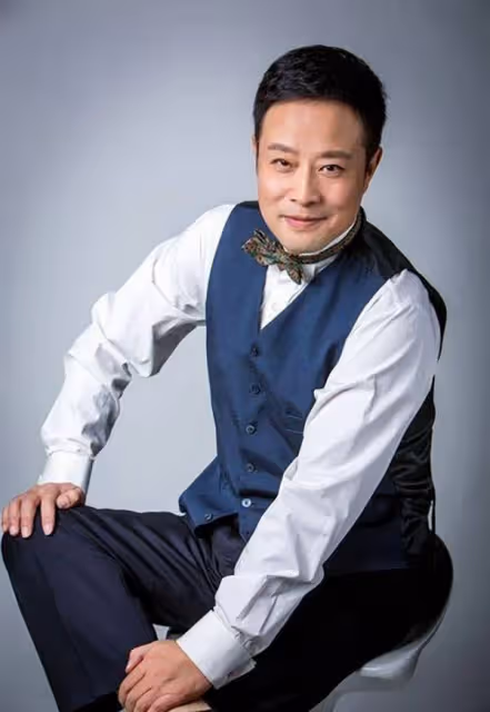 央視最不靠譜的人:主持天氣預報近30年的他,其實是個臨時工