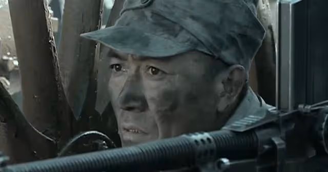 同樣是二營長的義大利炮,兩版亮劍卻天差地別,新版猶如紙糊片