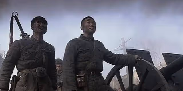 同樣是二營長的義大利炮,兩版亮劍卻天差地別,新版猶如紙糊片