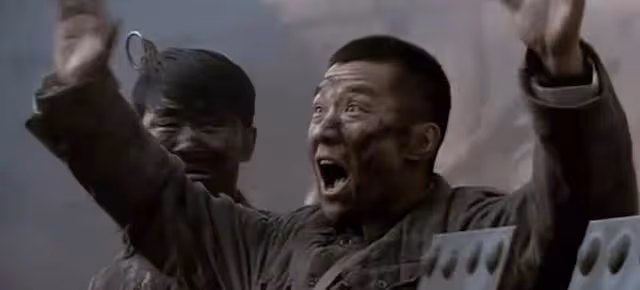 同樣是二營長的義大利炮,兩版亮劍卻天差地別,新版猶如紙糊片