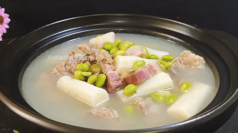 雞湯、魚湯不如喝這碗湯!天熱多為家人煲一鍋,清爽不膩、鮮到難以抗拒