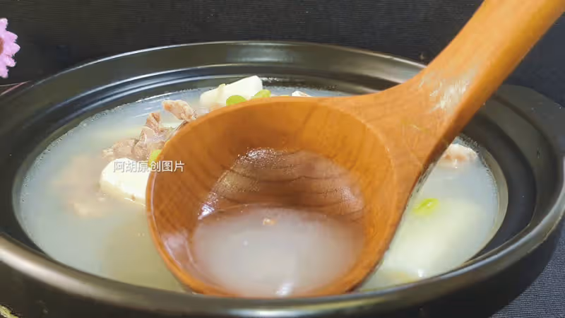 雞湯、魚湯不如喝這碗湯!天熱多為家人煲一鍋,清爽不膩、鮮到難以抗拒