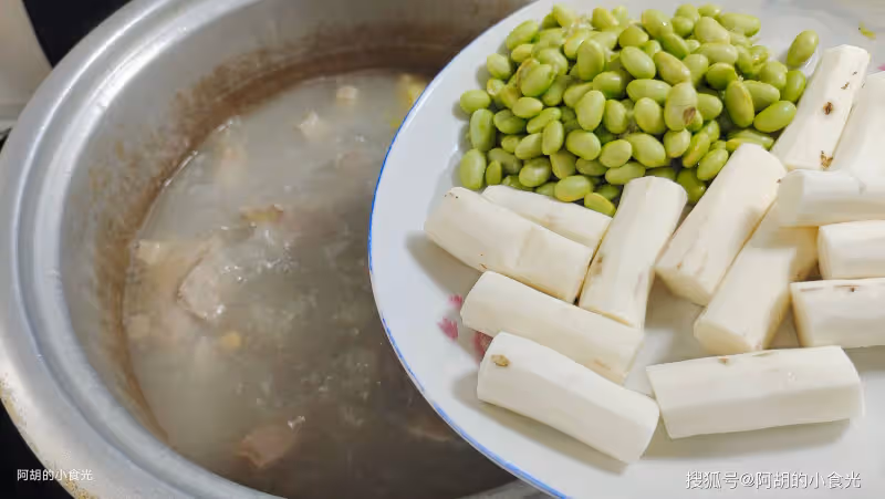雞湯、魚湯不如喝這碗湯!天熱多為家人煲一鍋,清爽不膩、鮮到難以抗拒