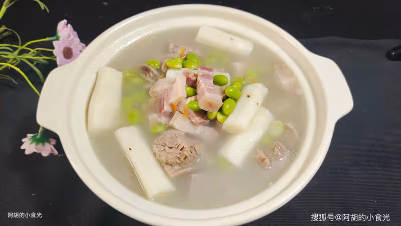 雞湯、魚湯不如喝這碗湯!天熱多為家人煲一鍋,清爽不膩、鮮到難以抗拒