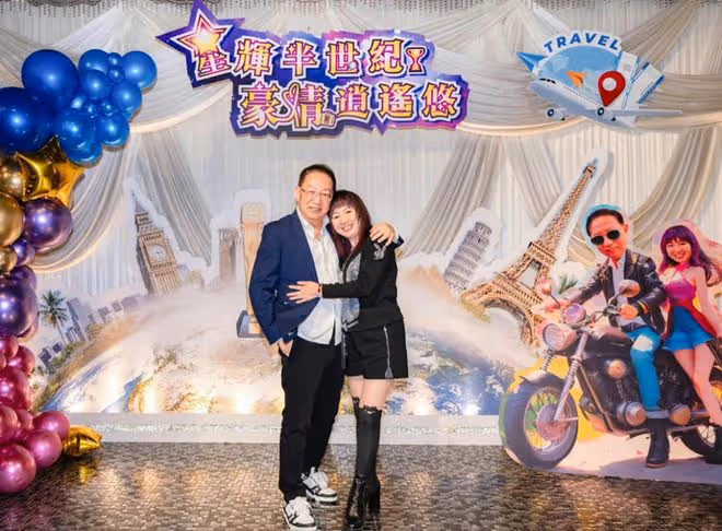 TVB金牌監製宣布榮休！視帝影帝上百藝人到賀，台慶都沒這排場