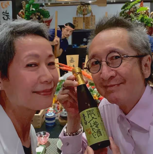 香港女星機場被破口大罵!大氣回應暖哭網友!男粉道歉被批不真誠