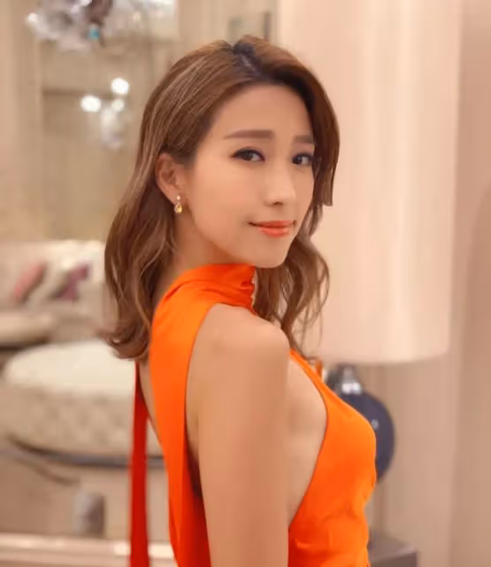 TVB花旦堅守娘家不離巢努力爭視後,43歲單身不急結婚,自爆擇偶條件