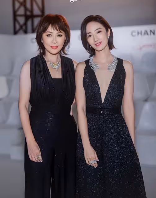劉嘉玲、桂綸鎂、許瑋甯參加高級珠寶展，金高銀的現場也很漂亮