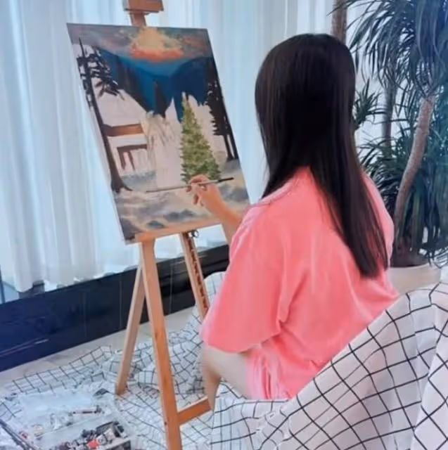 李湘曬王詩齡的暑期日常，在迪士尼散發青春活力，小公主變漂亮了