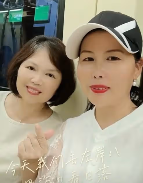 大S帶孩子在韓國過暑假,保姆在台北豪宅里跳舞,生活很愜意