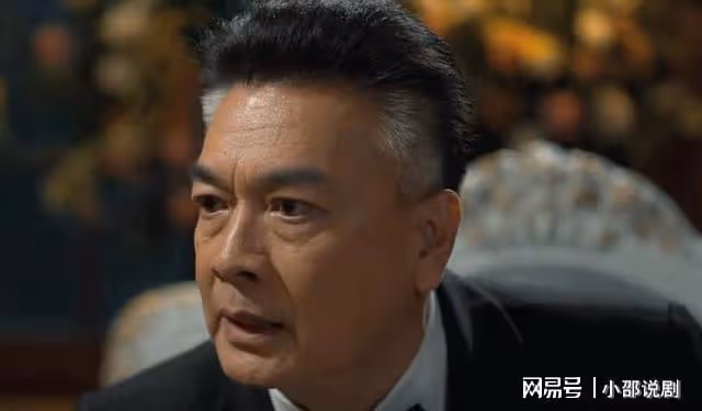孤戰迷城:看懂馮靜嫻流產被摘除子宮,才知她對黎少堂報復有多狠