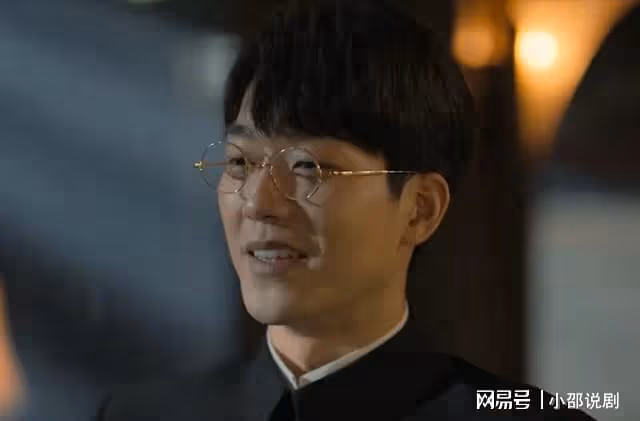 孤戰迷城:看懂馮靜嫻流產被摘除子宮,才知她對黎少堂報復有多狠