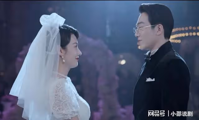 孤戰迷城:看懂馮靜嫻流產被摘除子宮,才知她對黎少堂報復有多狠
