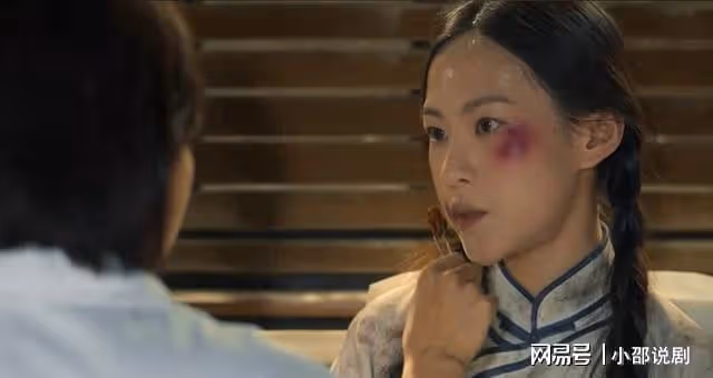 孤戰迷城：覃墨卿吞槍自盡，臨死揭露組織中內鬼，歐孝安崩潰痛哭