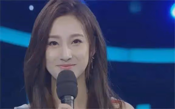 至今未嫁人的5位央視女主持人,情史個個簡單,最小32歲最大59歲