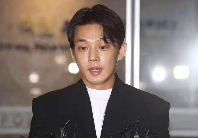 韓娛頂流電影演員劉亞仁涉嫌吸毒後,又被曝性侵熟睡中的30歲男子