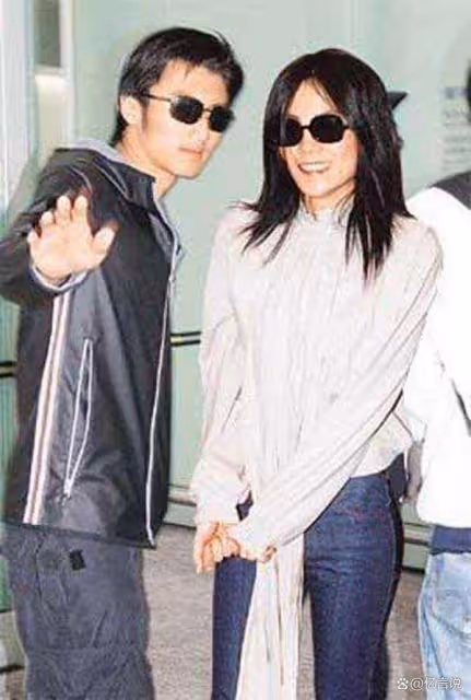 兒子長的太像陳冠希,謝霆鋒親自去做親子鑑定,結果出來張柏芝愣了
