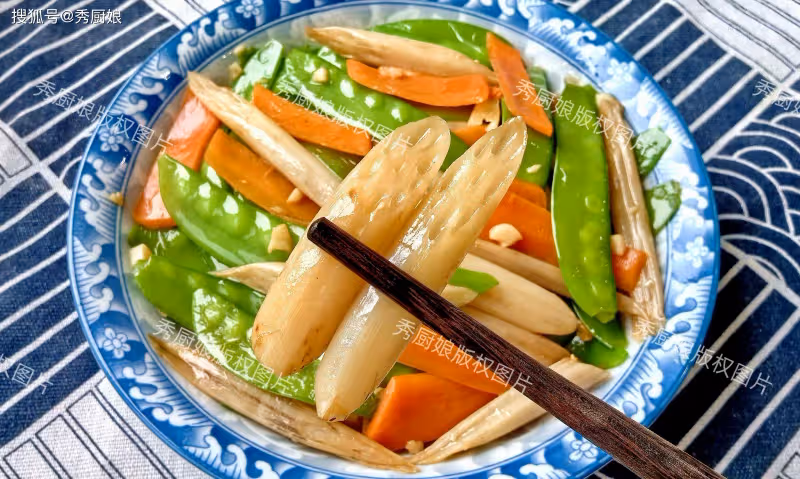 三伏天使勁吃,一清熱消暑、二祛濕健脾、三益氣補血,四排毒通便