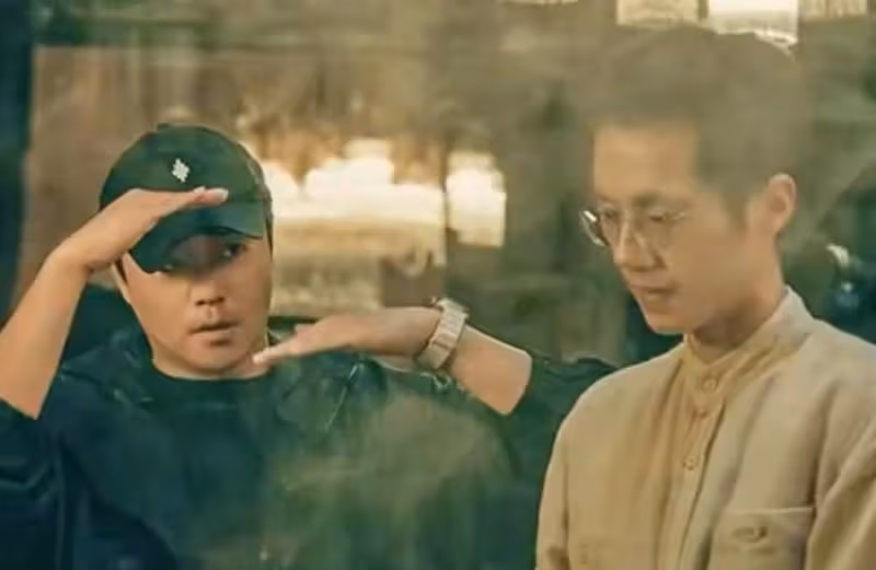 《解密》首映禮,張譯王寶強陳思誠同框,夢回《士兵突擊》了