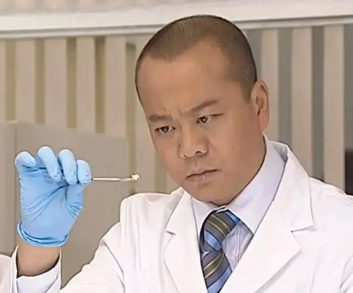 TVB視帝曾因食物倒流進ICU,大談瀕死體驗,嚇壞現場主持人