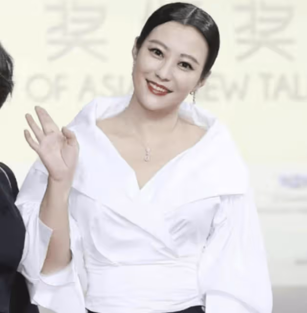 「一胖毀所有」的3位女星,年輕時傾國傾城,長胖後都成了土肥圓