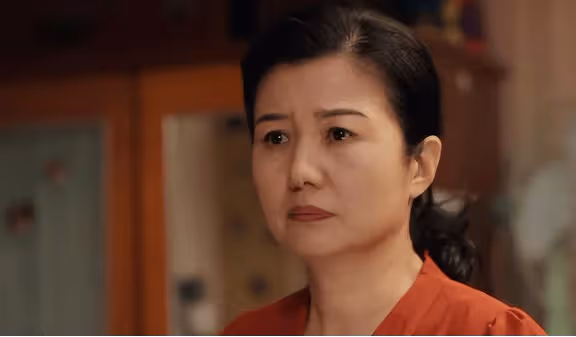 演員趙君:前妻鄭衛莉帶孩子嫁杜淳父親,離婚22年後,61歲仍單身