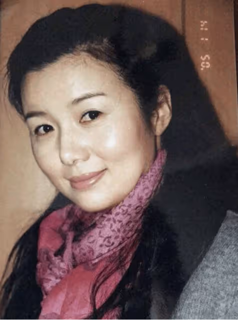 演員趙君:前妻鄭衛莉帶孩子嫁杜淳父親,離婚22年後,61歲仍單身